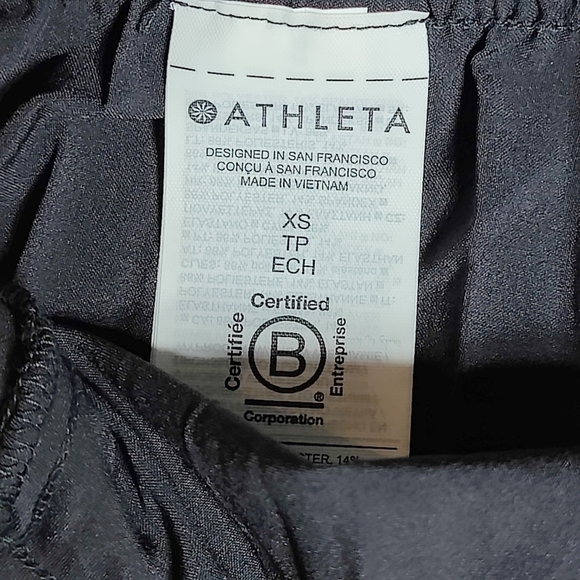 ATHLETA Swing Forward Pleated Skirt high Low Black Teal Style #533689 Women's XS - Picture 8 of 11